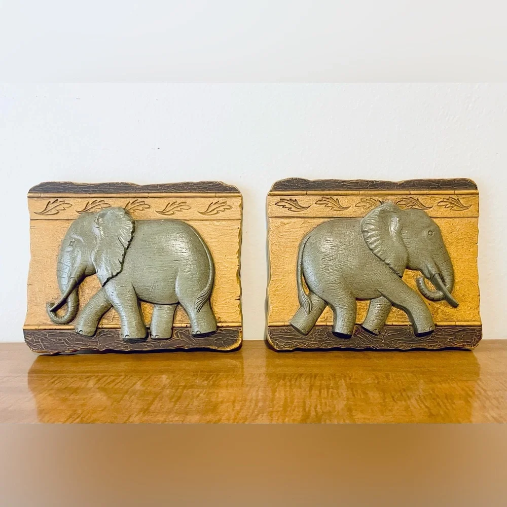 HOME INTERIORS Plastic Syroco ELEPHANT‎ Hanging Wall Art Plaques Set of 2 Vtg